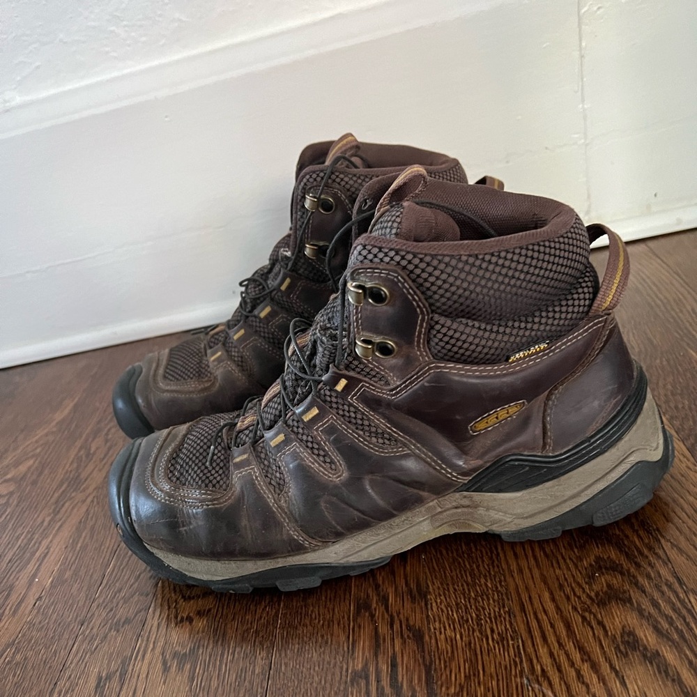 Keen Mens Brown Boots